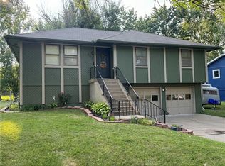 408 Creach Dr, Warrensburg, MO 64093