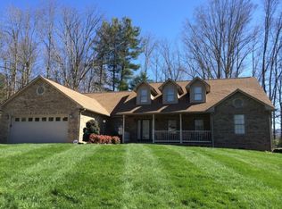 320 Opalbrook Dr, Elizabethton, TN 37643