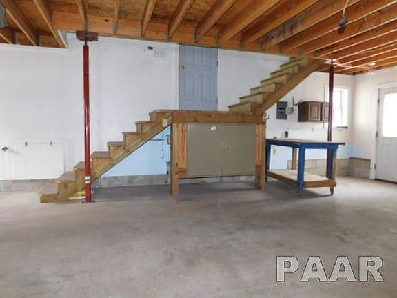 5th image of 404 N Park Ave