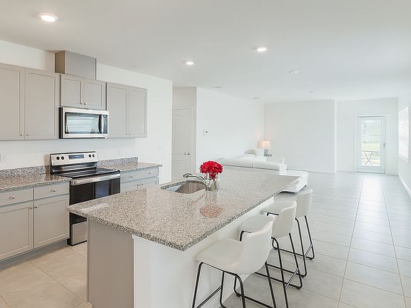 3rd image of 2655 Angel Falls Dr