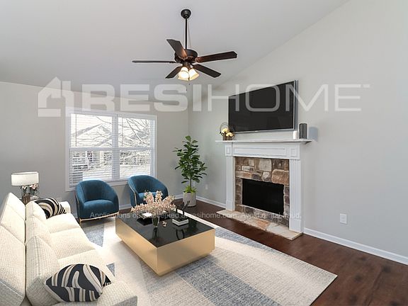 4th image of 17 Oakbrook Dr