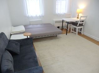 415 W 47th St #1C, New York, NY 10036