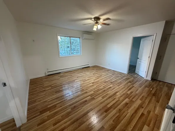 206 Wilson Avenue #2, photo 3