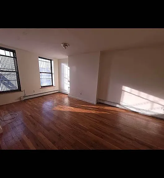 2179 3rd Ave #3 — Photo 5