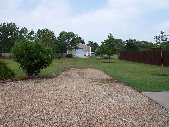 5th image of 145 County Road 1149
