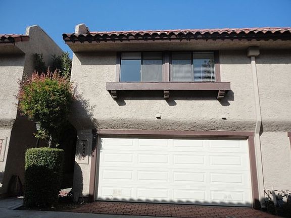 Front View of Townhouse