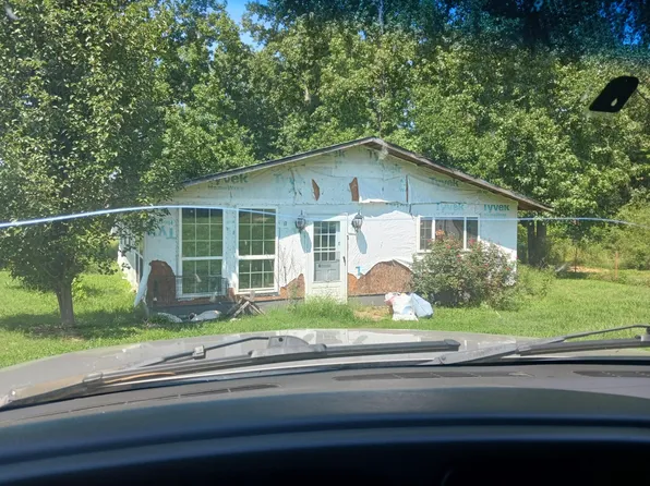 495 Brushy Rd, Batesville, AR 72501