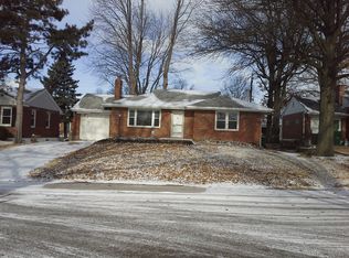 9411 Edgewater Dr, Saint Louis, MO 63136