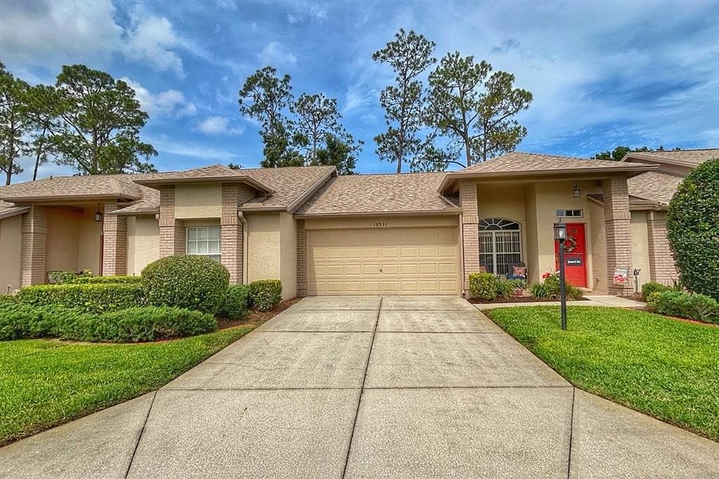 WWW@WWW ① 18531 Bent Pine Dr, Hudson, FL 34667 | MLS #TB8392057 | Zillow