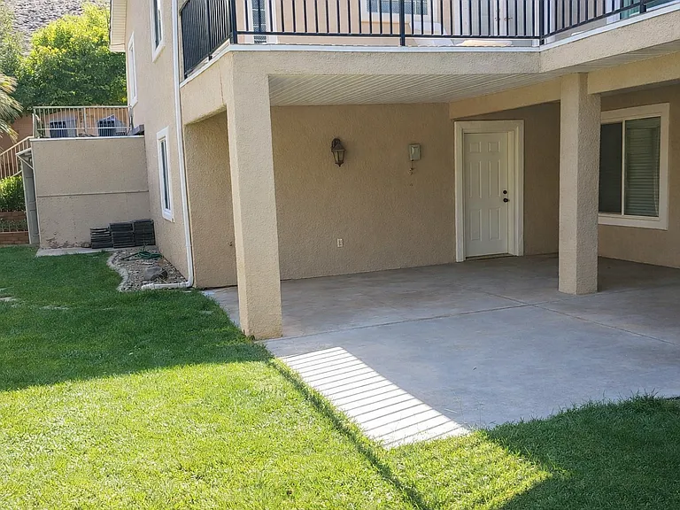 Shadow Point Dr — Photo 6