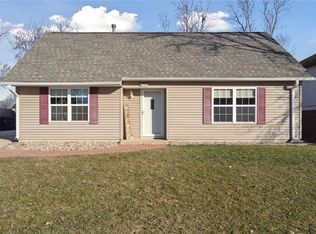 613 Jonadel Ln NW, Cedar Rapids, IA 52405