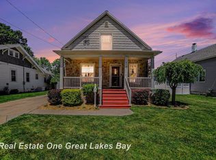 2107 10th St, Bay City, MI 48708