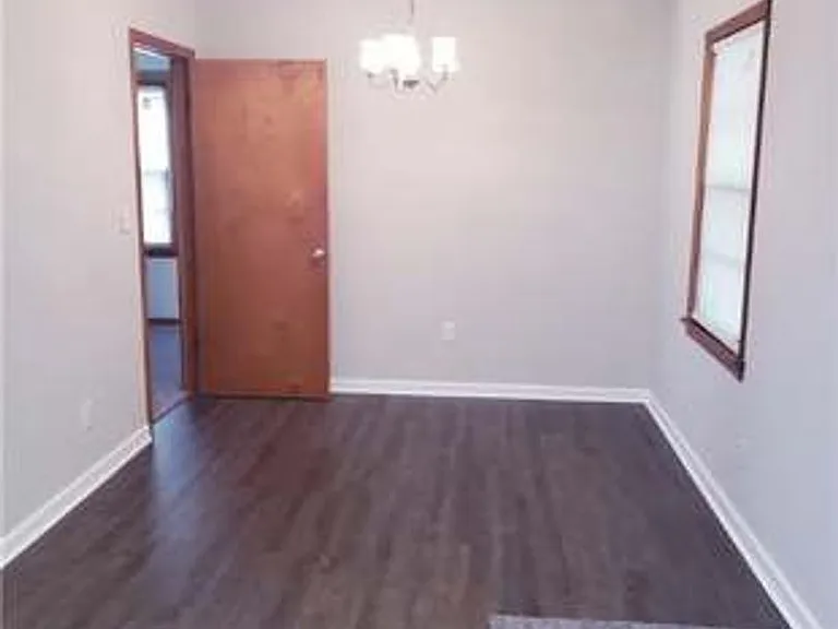 289 Norris Rd — Photo 3