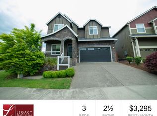 18720 Nutmeg Ln, Oregon City, OR