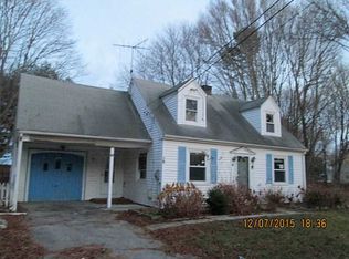 70 Shore Acres Ave, North Kingstown, RI 02852