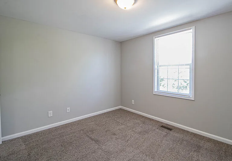 1718A Thistlewood Dr — Photo 11