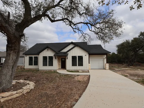 2647 Western Skies, Spring Branch, TX 78070