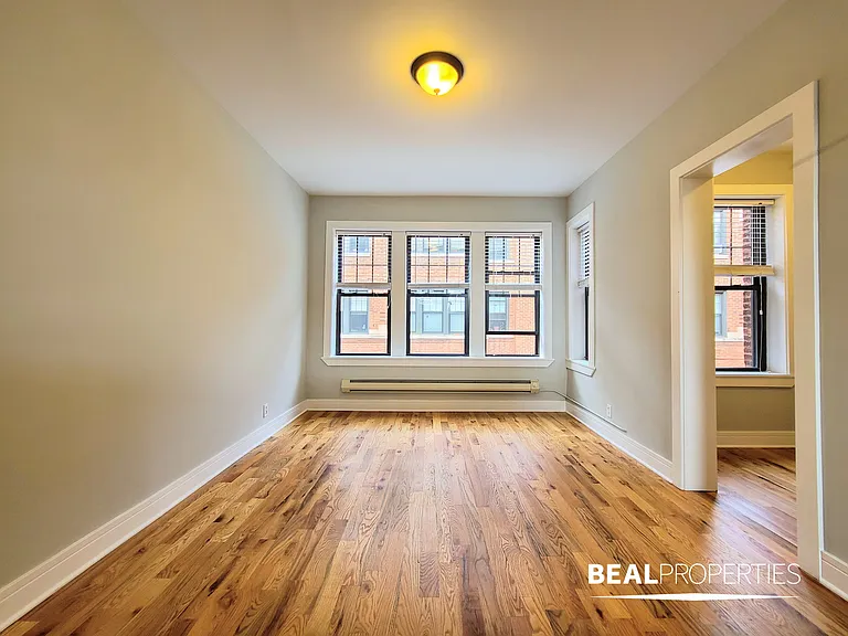 4407 N Wolcott — Photo 18