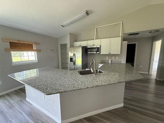 4th image of 2 DOGWOOD DRIVE RADL.