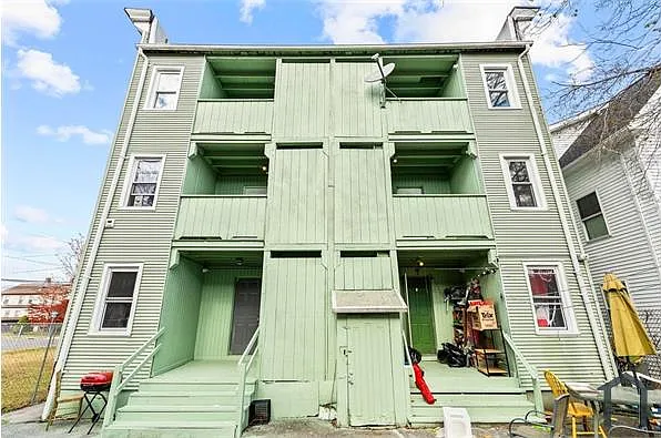 3 bed, $2,600 — Photo 3
