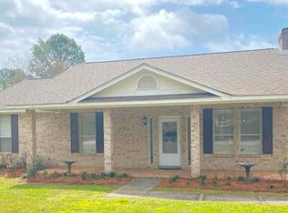 24930 Murphy Ln, Elberta, AL 36530
