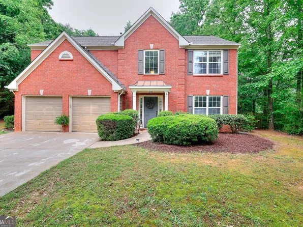 5765 Woodstone Dr, Cumming, GA 30028