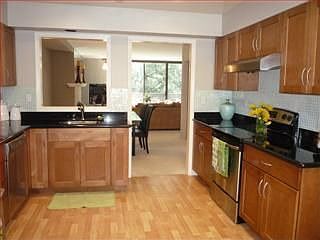 4th image of 1500 Sherman Ave APT 3F