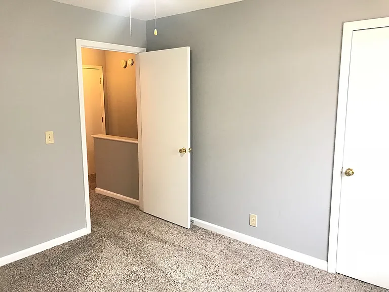 2453 W Wilson Rd — Photo 28