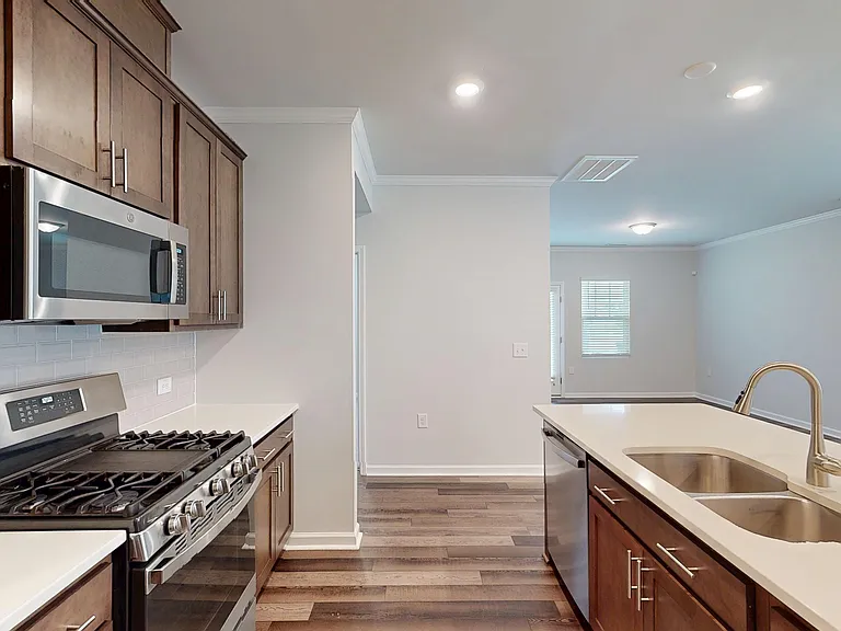 1631 Chestnut Tree Dr — Photo 25