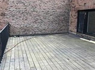 127 Bay State Rd, Boston, MA 02215