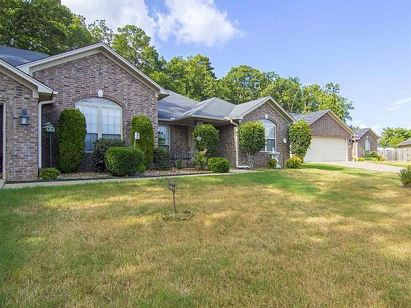 4th image of 3308 Ozark Dr