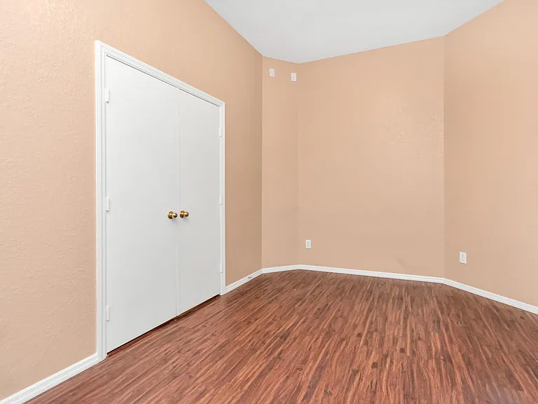 8506 Chancellorsville Ln — Photo 23