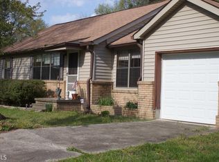 6214 Dodson Rd, Union City, GA 30291