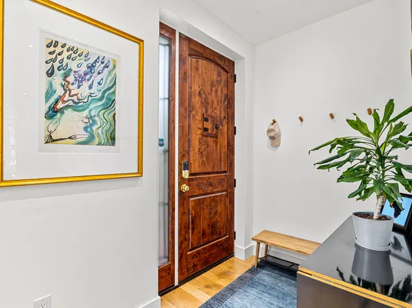 456 Bainbridge Street image 8 of 40