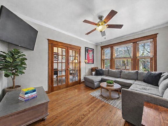 2nd image of 2548 N Seminary Ave #2