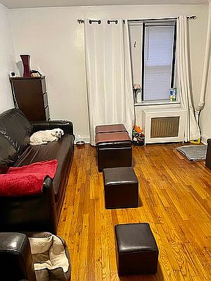 2nd image of 36 W 83rd St #F