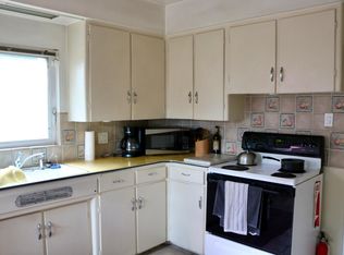 2225 SE Main St, Portland, OR 97214