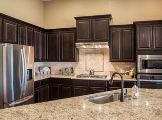 2702 Emerald Pines Ln, Iowa Colony, TX 77583