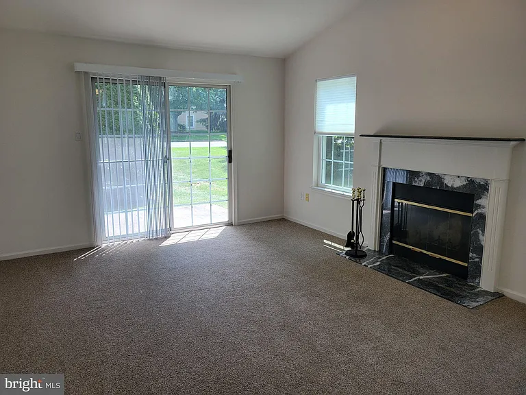 5603 Constitution Ct — Photo 6