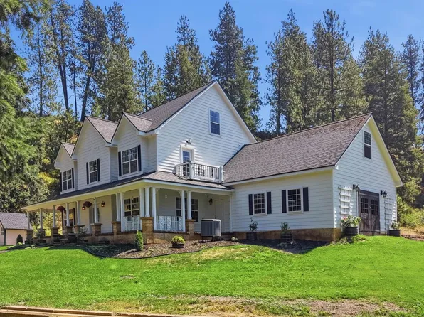 12710 E Kronquist Rd, Mead, WA 99021