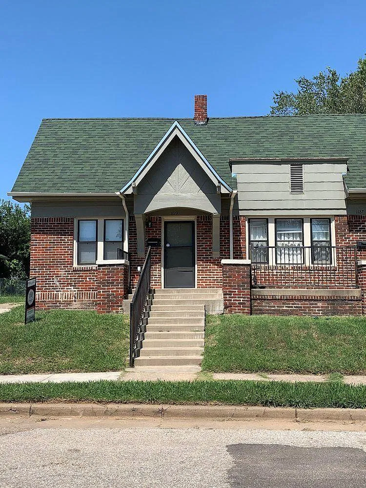 1 bed, 875 sqft, $1,017 — Photo 1