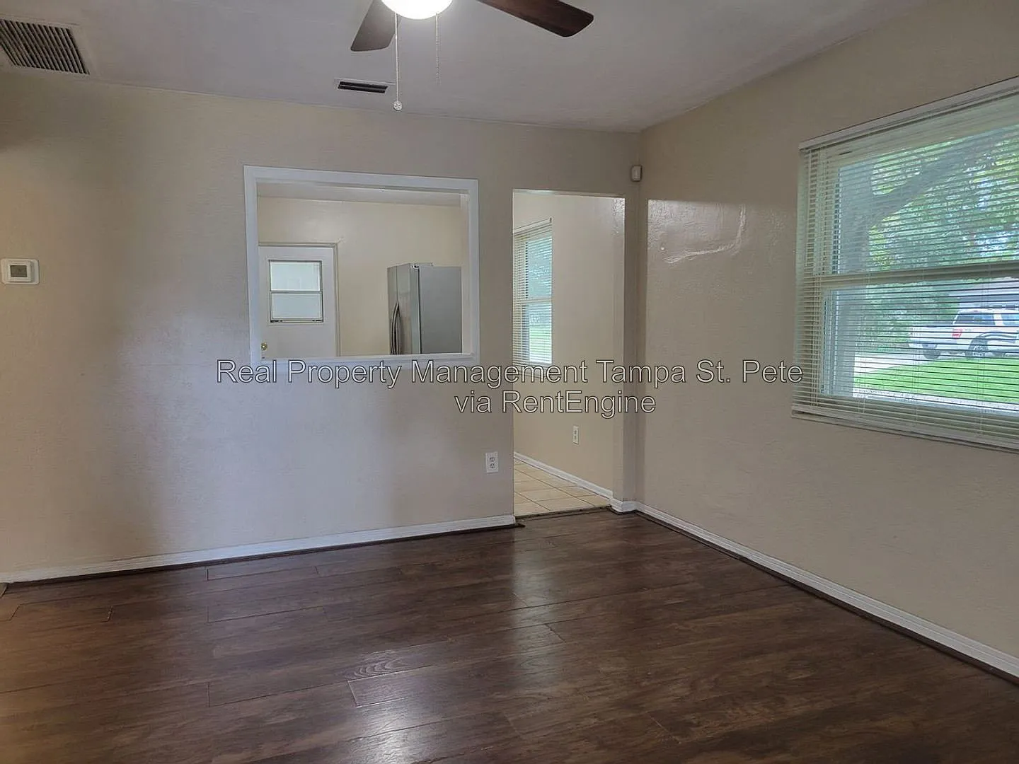 2 bed, 1.0 bath, 676 sqft, $1,395 — Photo 3