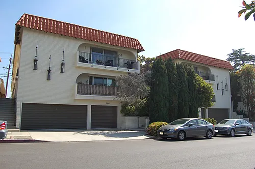 1324 Barry Ave #8 Photo 1