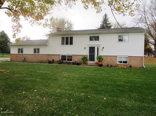 15 Scott Ave, Coldwater, MI 49036