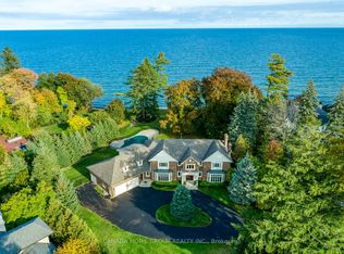 21 Ennisclare Dr E, Oakville, ON L6J 4N3