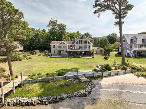16493 Hicks Ln, Onancock, VA 23417