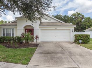 2035 Shelbourne Ct, Zephyrhills, FL 33543