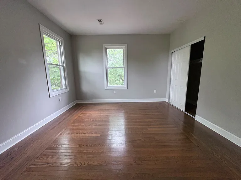 151 Howard Ave #22L — Photo 9