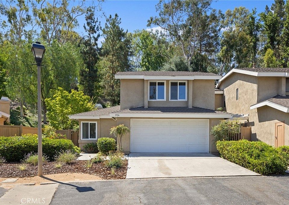 1st image of 1924 Vaquero St