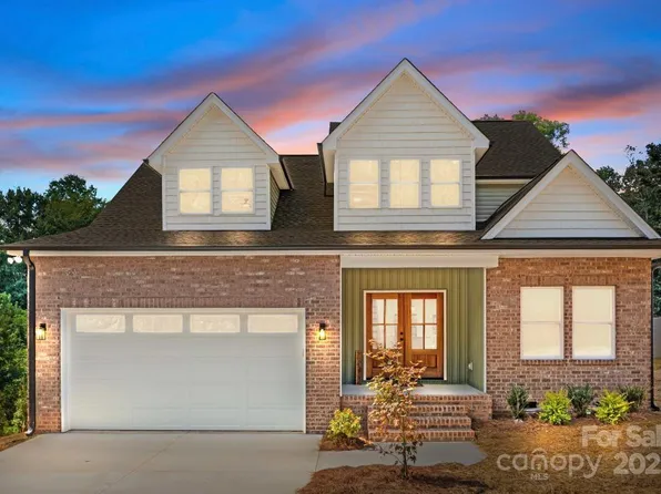 2412 Brantley Rd, Kannapolis, NC 28083